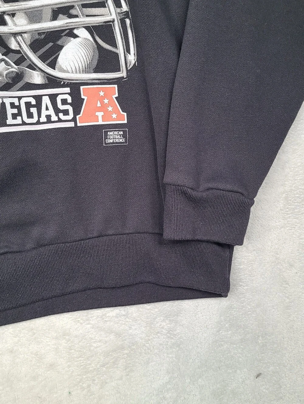 NFL Team Apparel Las Vegas Raiders Retro Style Crewneck Sweatshirt Mens XL